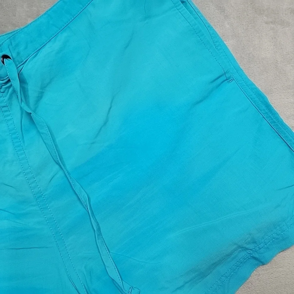 L.L. Bean Shorts Mens M Blue Supplex Nylon Board Swim Trunks Hiking Outdoor
